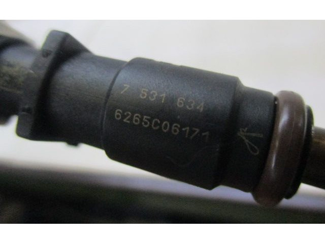 Vstřikovací lišta 6265C06171   BMW Z4 E85 E86     