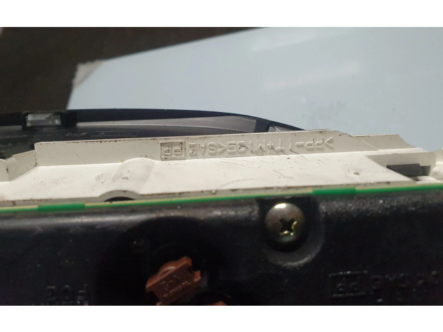 Přístrojová deska  Nissan Almera Tino 2001 BU010, 0212057  