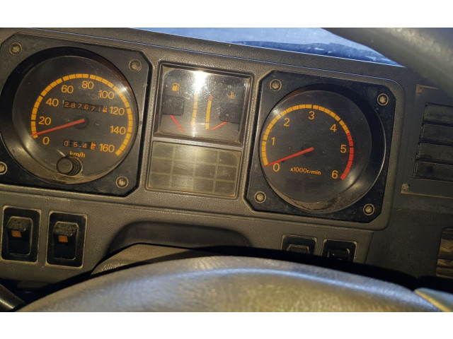 Přístrojová deska  Mitsubishi Montero 1989 69326370, 69326370  
