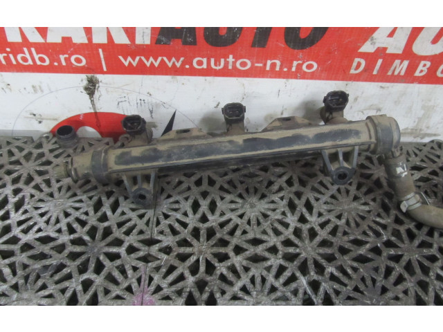 Топливная рампа 03E133320A   Seat Ibiza IV (6J,6P)  