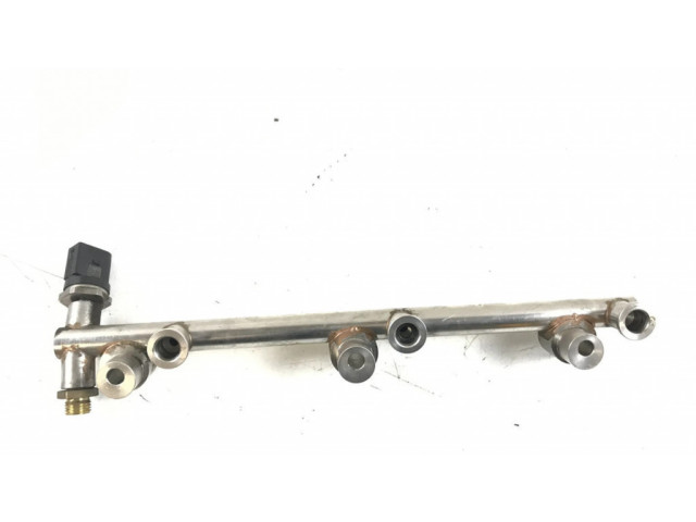 Vstřikovací lišta 03H133317P   Volkswagen Touareg II  pro benzínový motor 3.6 CGR 