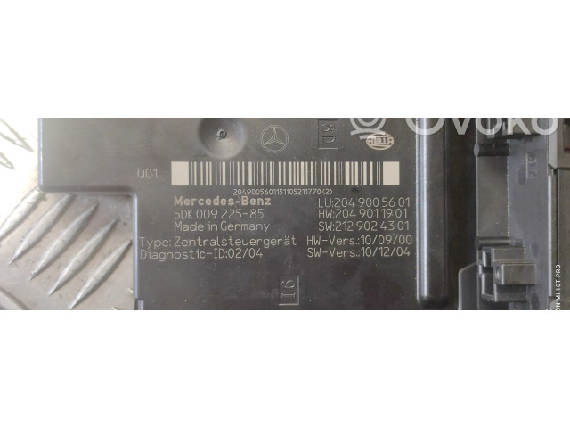   Pojistková skříňka 2049005601   Mercedes-Benz C W205 2017