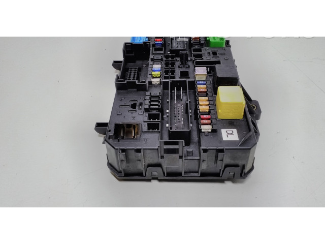   Pojistková skříňka 13180775, 5DK00866951   Opel Astra H 2004