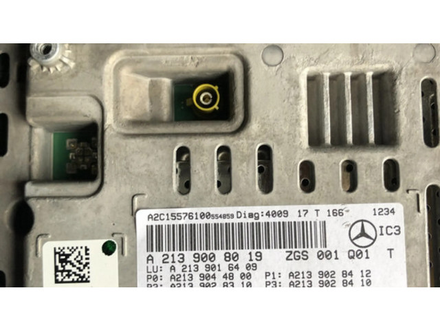 Přístrojová deska  Mercedes-Benz E W213 2018 A2139008019, A2C15576100  