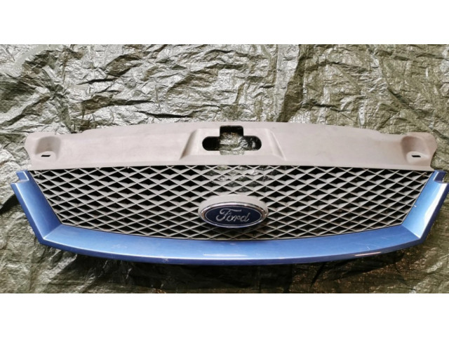 Верхняя решётка Ford Mondeo Mk III 2000-2007 года 8AI00AK, IS78AI33AK      