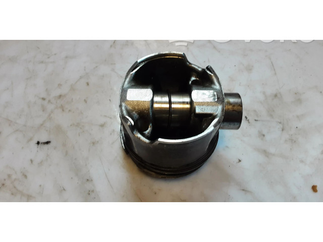 Píst 83L110, L162   Audi A6 S6 C7 4G    CLA 