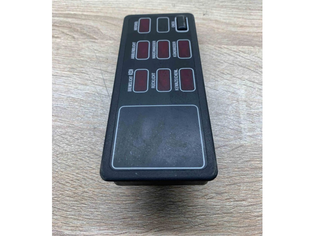 Дисплей    1368956, 0263100001   BMW 3 E30