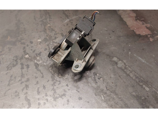 Замок багажника 8D5827573    Audi A4 S4 B5 8D 1994 - 1999 года