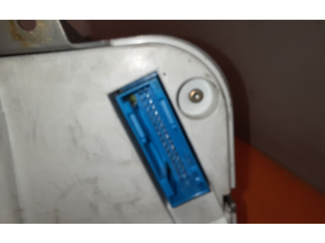 Přístrojová deska  Volkswagen Lupo 2001 5220301800, 5220301800  