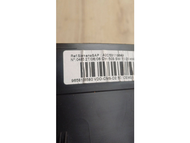 Přístrojová deska  Peugeot 407 2008 9658138580  