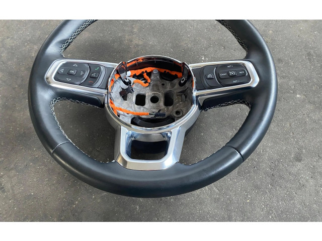 Руль Jeep Wrangler   -  года 6CB561A3AC      