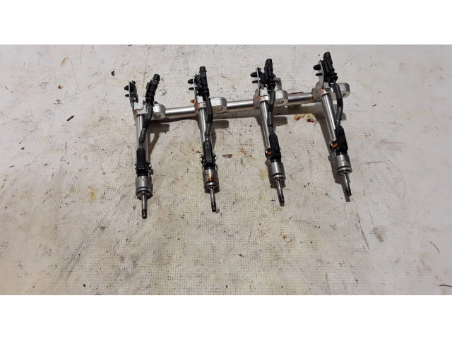 Vstřikovací lišta 31478396   Volvo XC60  pro benzínový motor 2.0  B420T2
