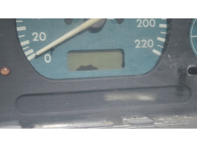 Přístrojová deska  Land Rover Freelander 2000 YWY100460  