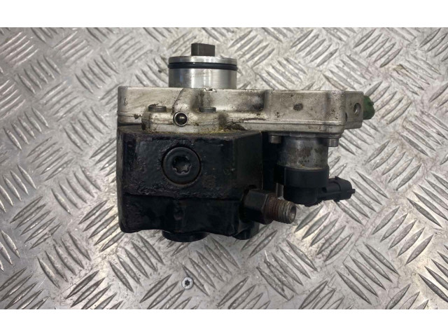 Vstřikovací čerpadlo 30756125   Volvo XC70     