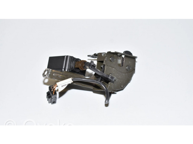 замок багажника 8384069, 8238469    BMW 5 E39 1996-2003 года