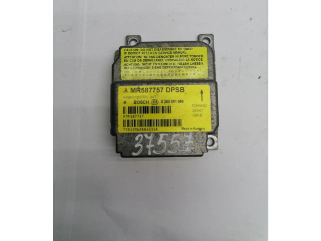 Блок подушек безопасности MR587757, 0285001686   Mitsubishi Colt CZ3