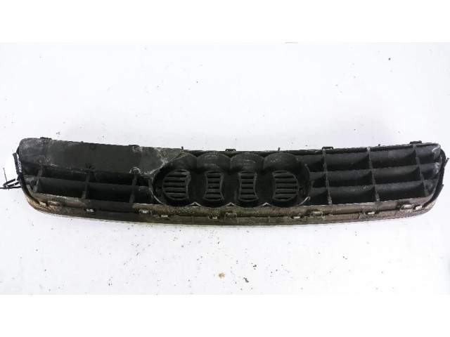 Передняя решётка Audi A3 S3 8L 1996-2003 года 8L0807688      