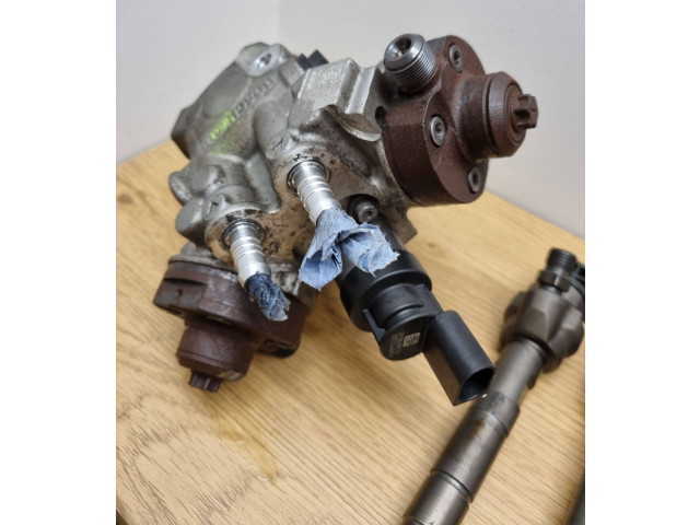 Комплект системы впрыска топлива 7823463, 0445010634    BMW 5 GT F07   
