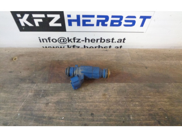 Vstřikovač 353102B000, 353102B000   Hyundai i30    G4FA 