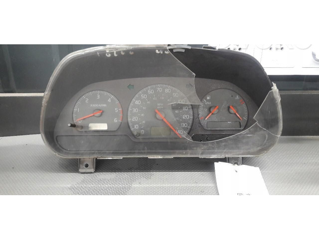 Pojistková skříňka Спидометр (приборный щиток) 30889705D   Volvo S40, V40 2000