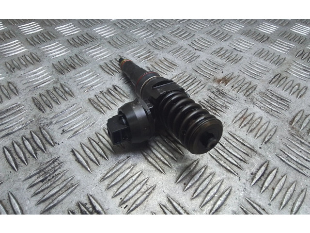 Vstřikovač 07Z130073F, 0414720210   Volkswagen Multivan T5    AXD 
