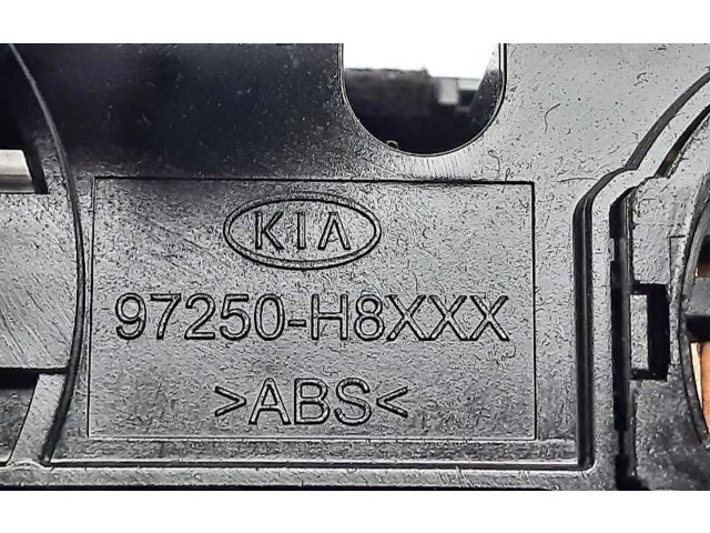 Блок управления климат-контролем 97250H8XXX   KIA Stonic