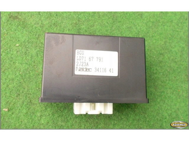Блок управления LD7167791   Mazda MPV II LW