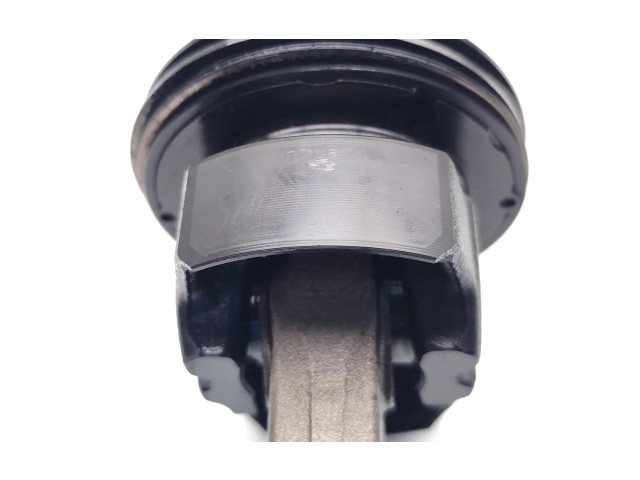 Píst YS23DDTT   Nissan Navara D23    YS23DDTT 