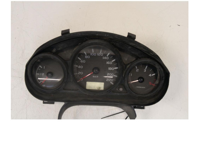 Панель приборов MN148890   Mitsubishi Colt       