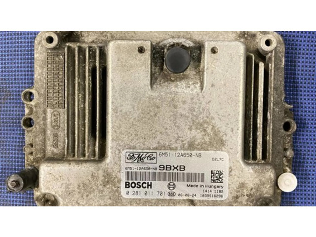 Блок управления двигателя 0281011701, 6M5112A650NB   Ford Focus