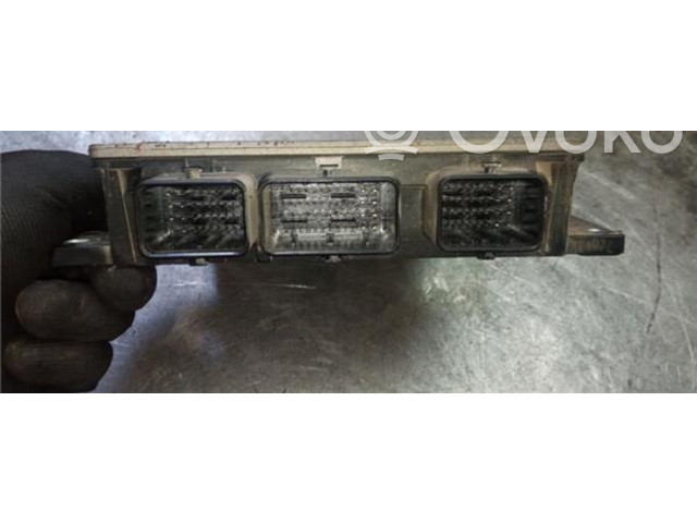 Блок управления 8200399038, 8200619409   Renault Megane II