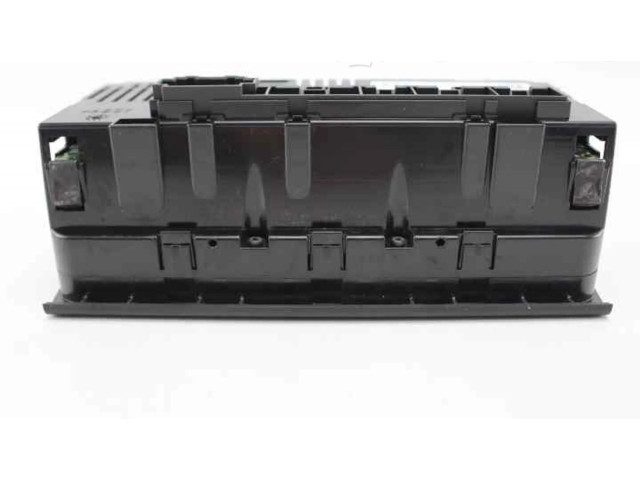 Блок управления климат-контролем 8E0820043BQ   Seat Exeo (3R)