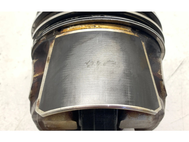 Píst A6510300117, 140240009625   Mercedes-Benz E W212    651.924 