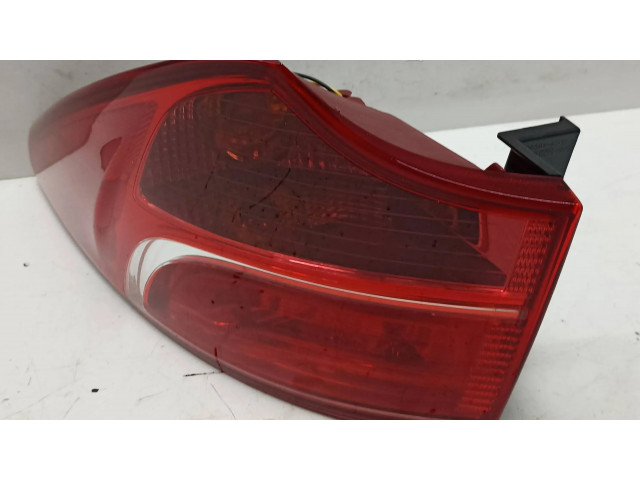 Задний фонарь  924022W030    Hyundai Grand Santa Fe NC   2014-2018 года