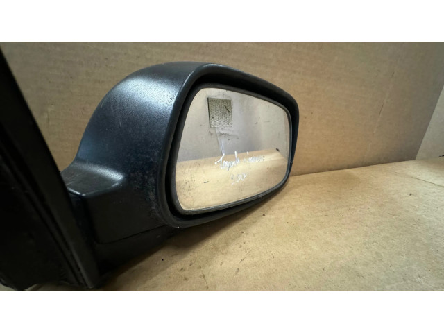 Zpětné zrcátko pravé Toyota Avensis Verso 2001  E11015440, 5636478  
