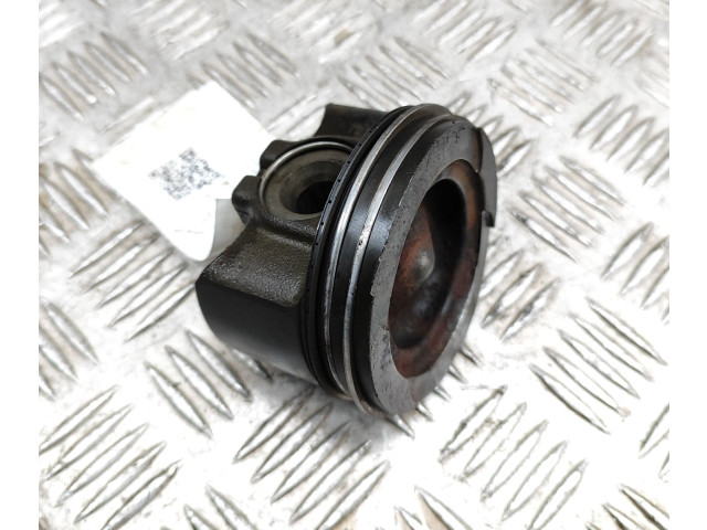 Píst A6540302900   Mercedes-Benz GLS X166    OM 656.929 