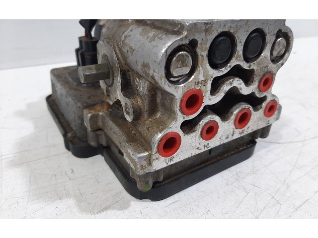 Jednotka ABS 13040101, 13039901   Opel Vectr A 1988