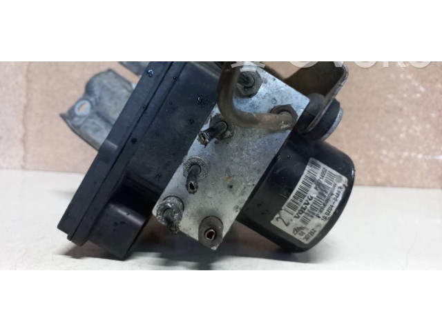 Jednotka ABS 30714956   Volvo V70 2005