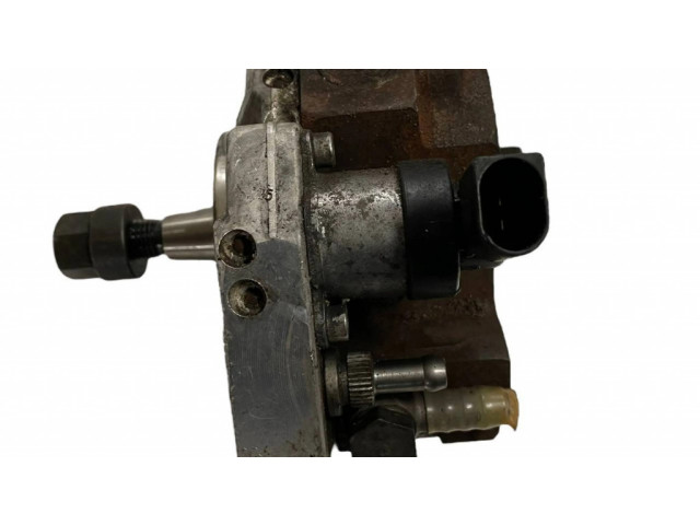 Vstřikovací čerpadlo 7798333, 0445010146   BMW 7 E65 E66  pro naftový motor 4.4  