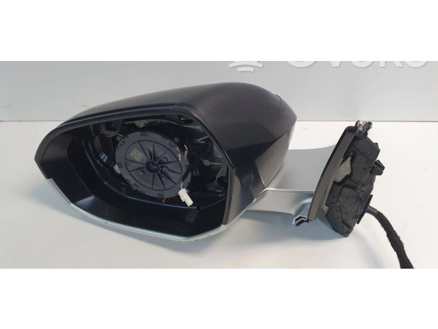 Zpětné zrcátko  BMW 7 G70 2022    