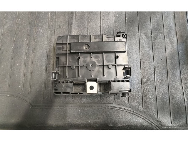   Pojistková skříňka 9807028580, 9664705980   Peugeot 407 2008
