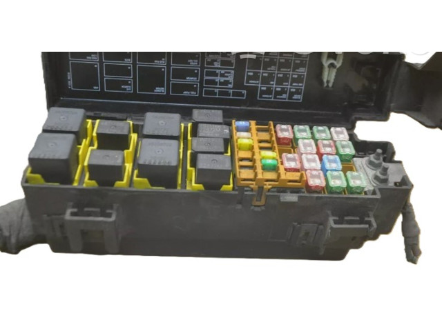 Блок предохранителей  56010441AD, AMSS1983S0256   Jeep Liberty    