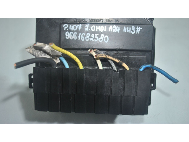   Pojistková skříňka 0025459401, 9661682580   Peugeot 407 2003