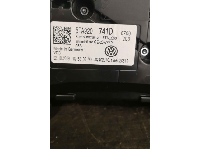 Přístrojová deska  Volkswagen Cross Touran II 2019 5TA920741D, 5TA920741D  