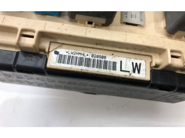   Pojistková skříňka    Lexus RX 330 - 350 - 400H 2006