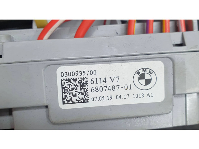   Pojistková skříňka 6114V7, 6807487   BMW 3 G20 G21 2019