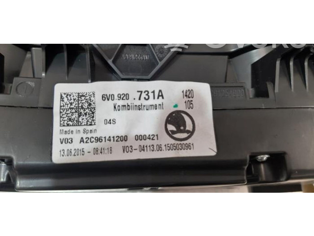 Přístrojová deska  Skoda Fabia Mk3 (NJ) 2015 6V0920731A  