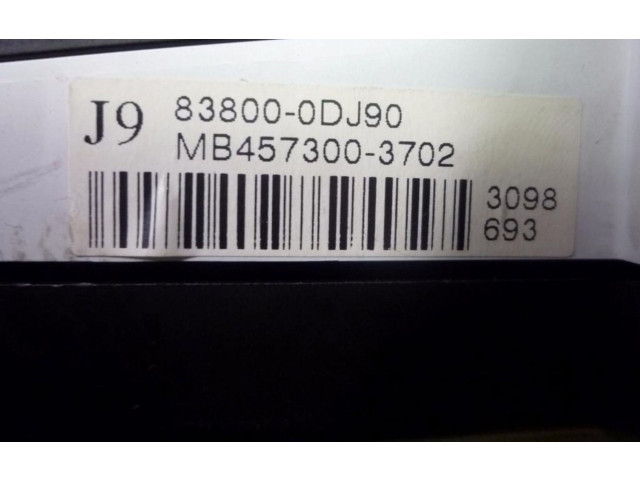 Přístrojová deska  Toyota Yaris 2009 838000DJ90, B196  