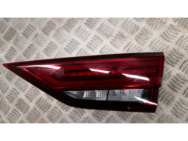 Задний фонарь правый сзади 8V5945094F    Audi A3 S3 8V   2013-2019 года