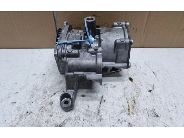 Čerpadlo oleje 04L145208K   Volkswagen PASSAT B8   